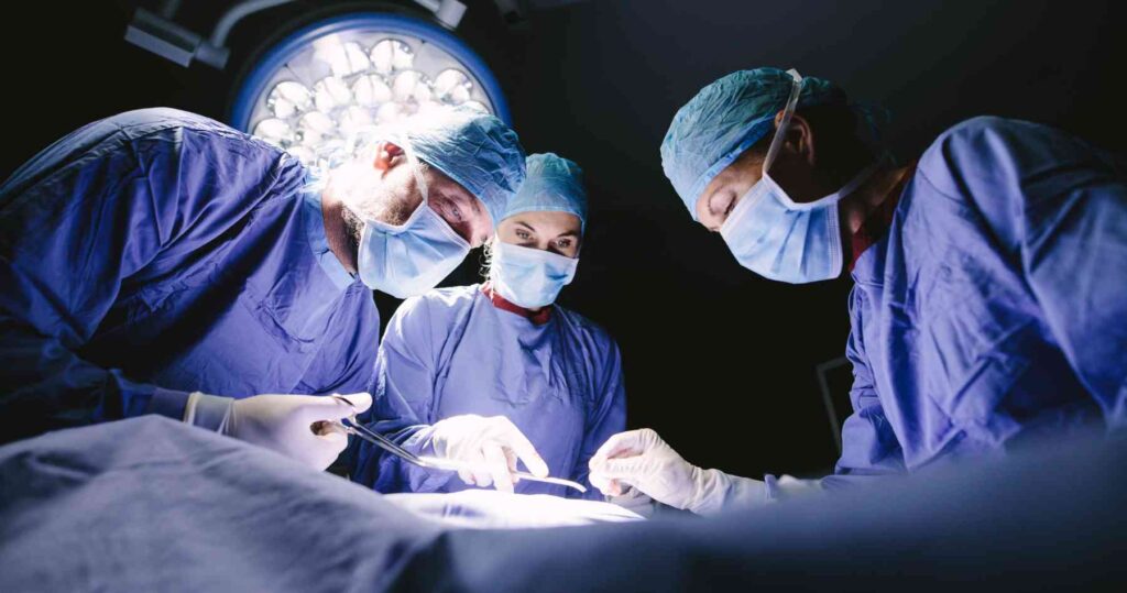 orthopaedic surgeon, orthopaedic surgery, surgical techniques , joint replacement surgeon, spinal surgeon