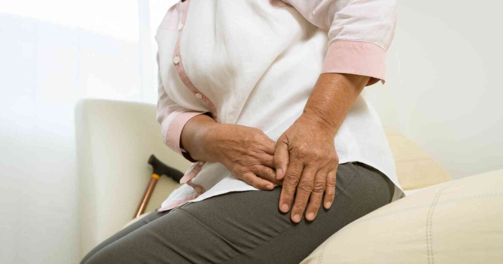 hip pain, Hip joint, Hip fractures, Non-surgical, treatments Hip replacement surgery